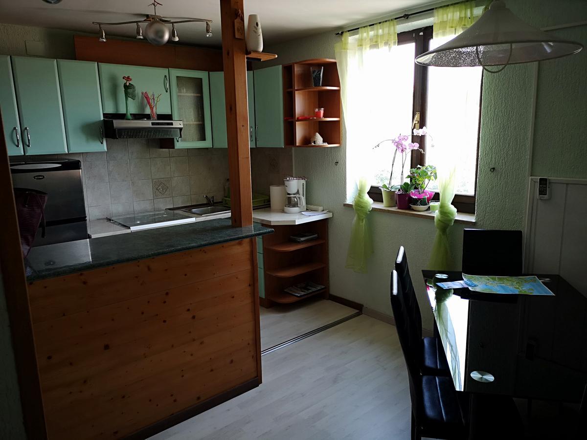 Apartment Vanja Pula Exteriör bild