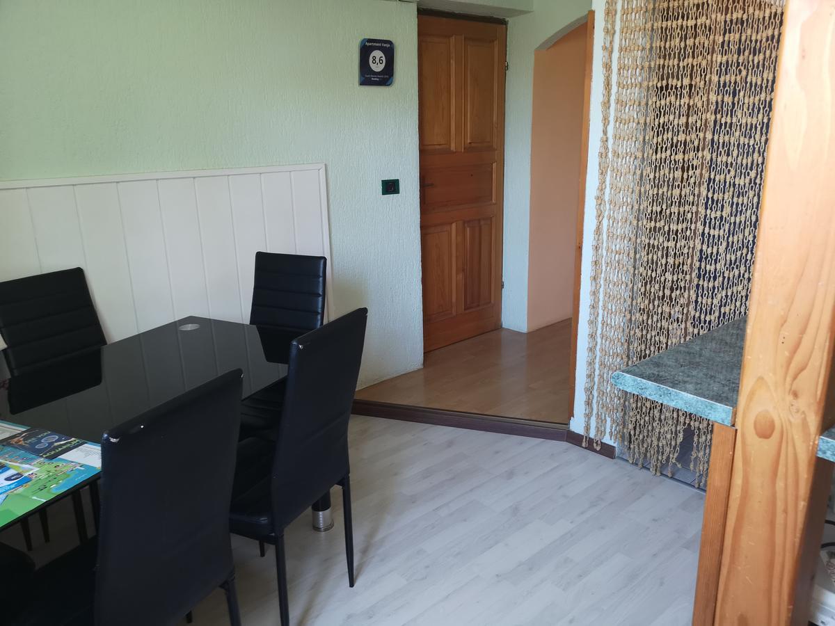 Apartment Vanja Pula Exteriör bild